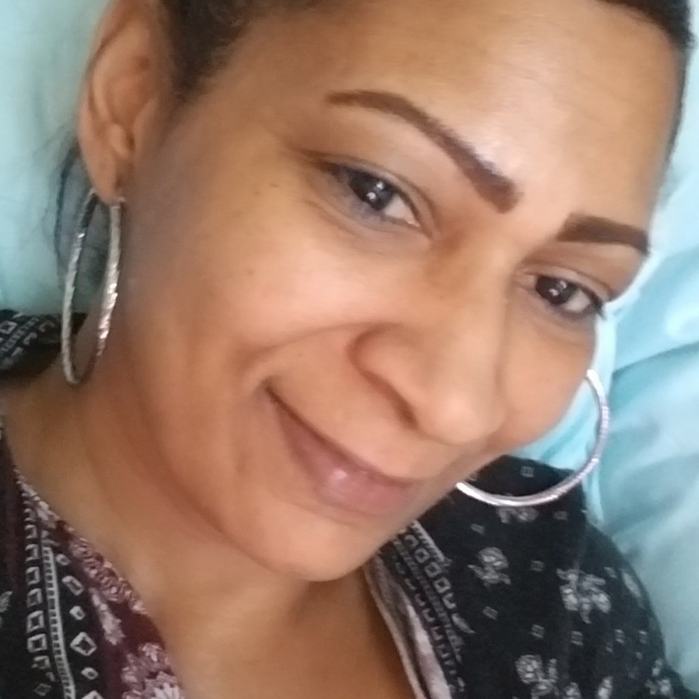 Meet your Posher, Sanena